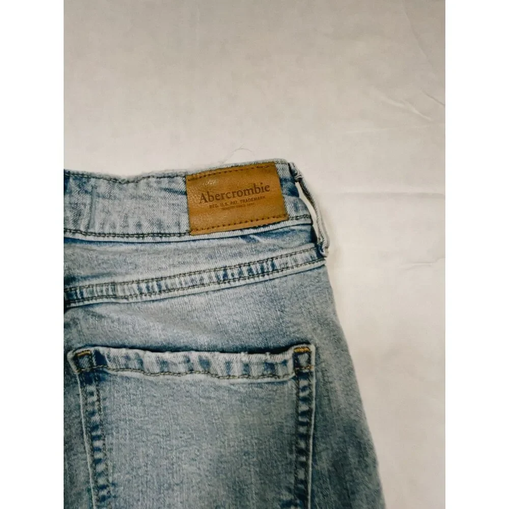 Abercrombie Kids High Rise Wide Leg Jeans Girls Size 13/14 Regular Light Wash